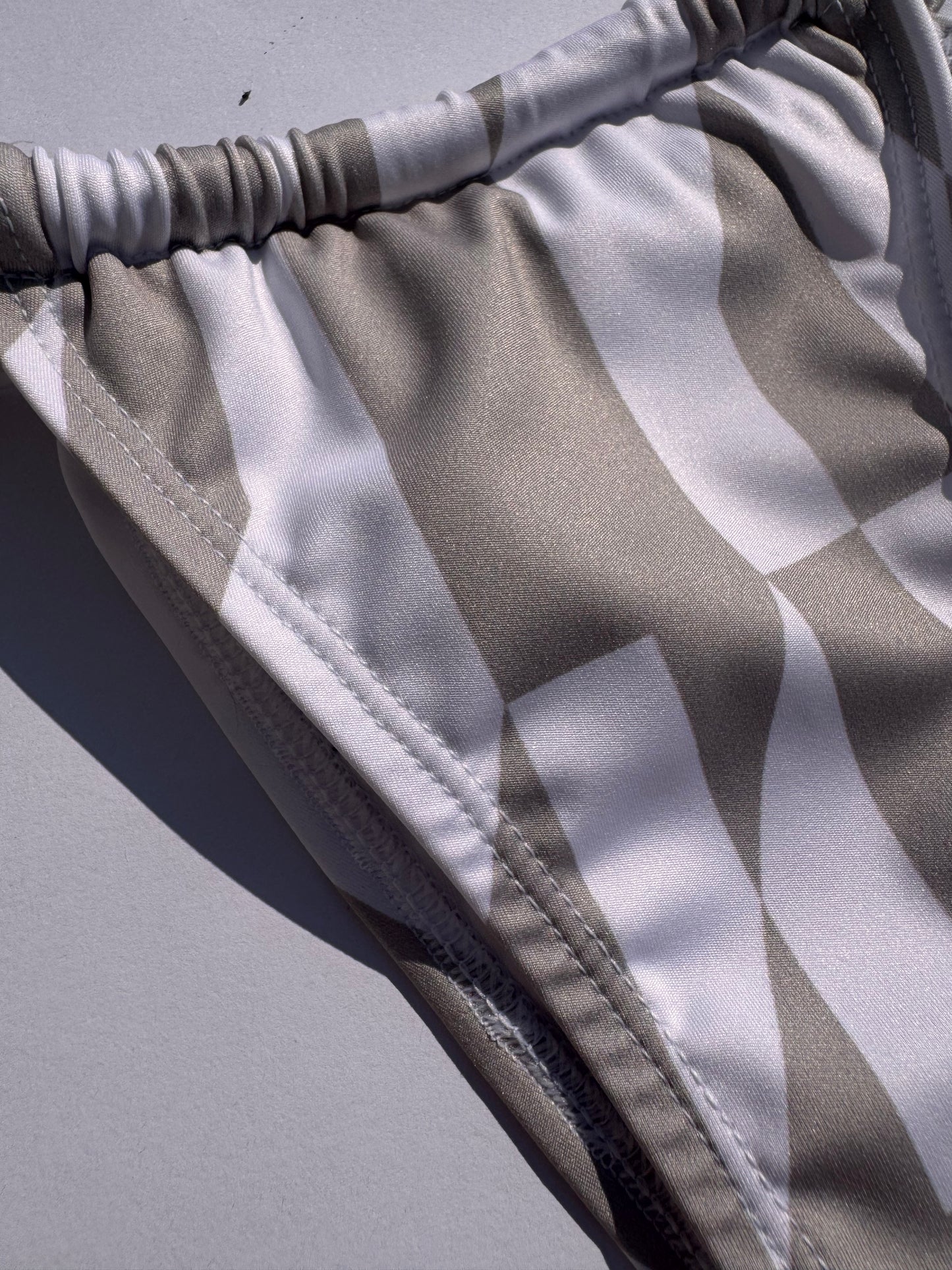 Cueca Cortina Padrão Creme e Branco